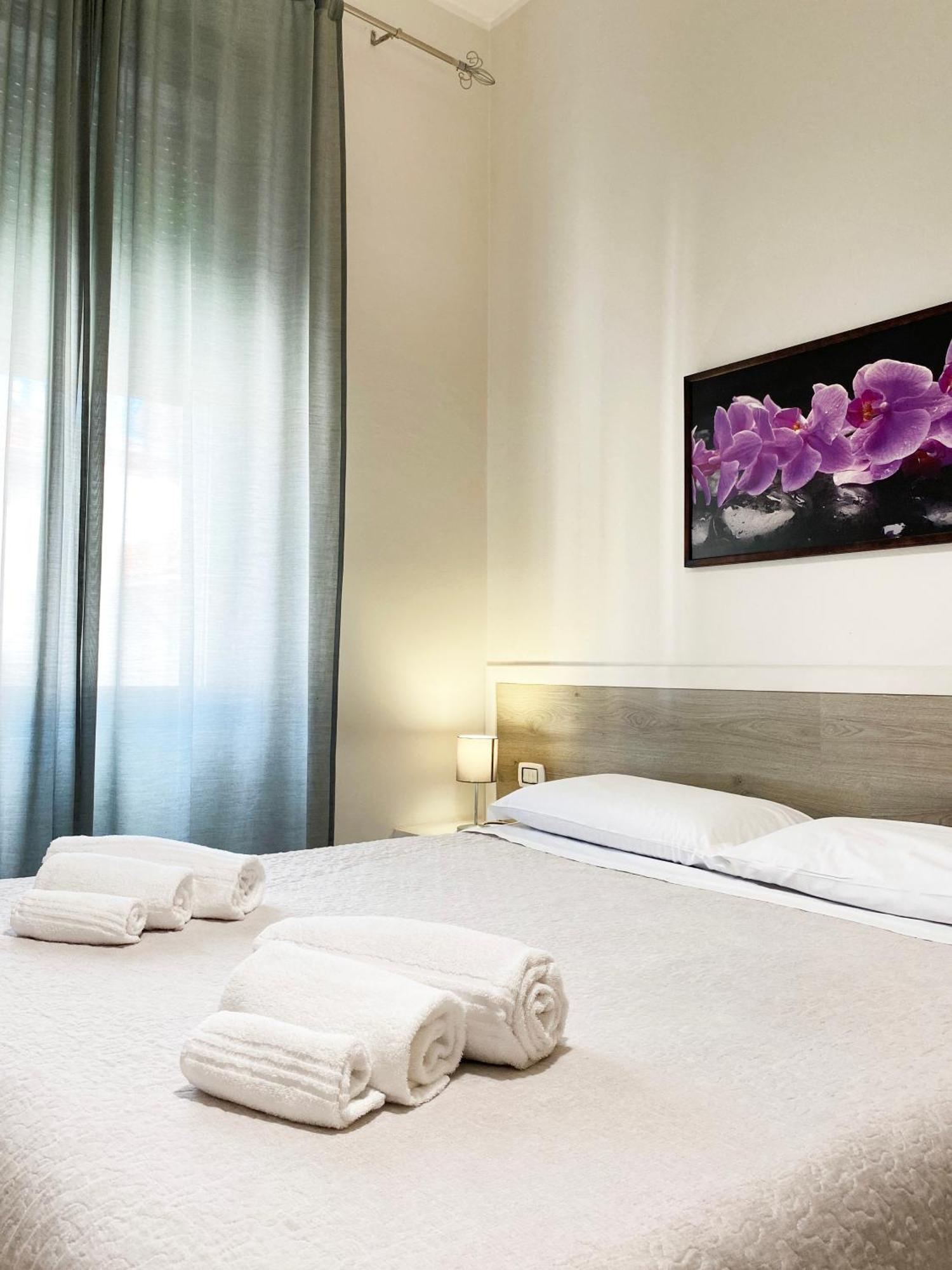 Easyrooms One Πάρμα Δωμάτιο φωτογραφία