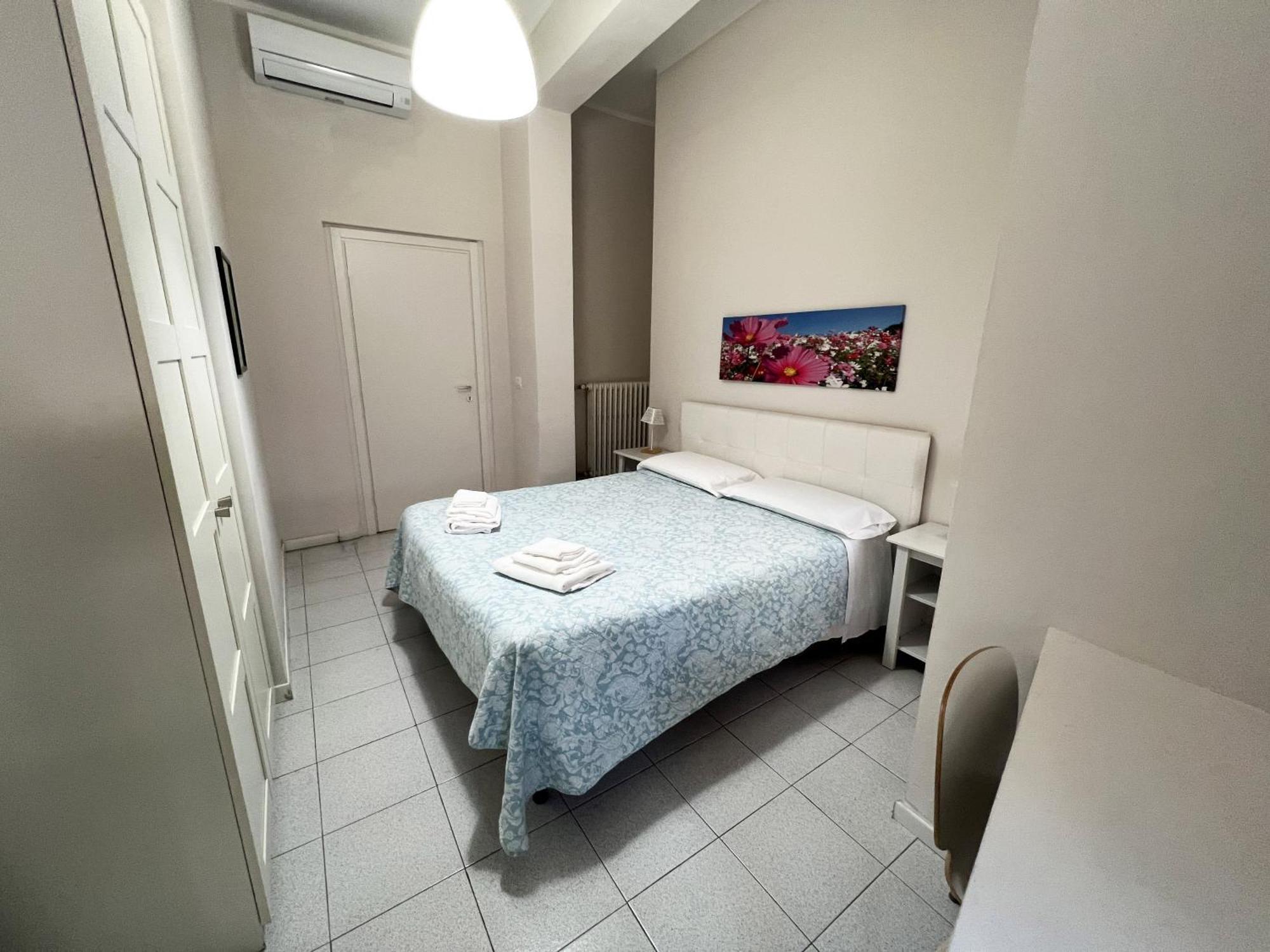 Easyrooms One Πάρμα Εξωτερικό φωτογραφία